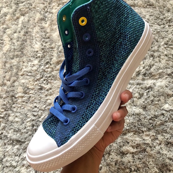 Converse All Star Chuck Taylor II with Lunarlon - Picture 4 of 12